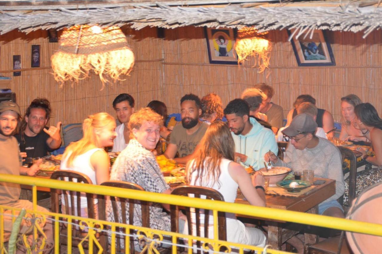 Taghazout Roof Hostel 외부 사진